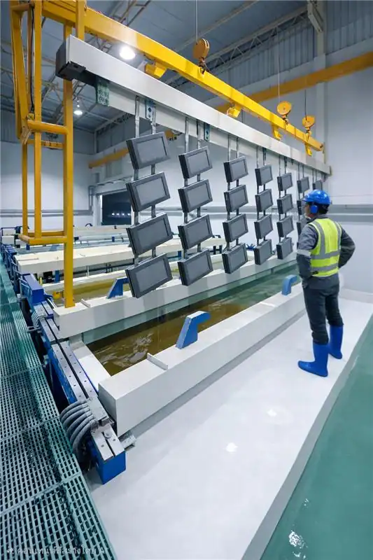 Industrial zinc plating factory line (N’Process) โรงงานชุบซิงค์อุตสาหกรรมของ N’Process พร้อมไลน์ผลิตที่เป็นระเบียบและควบคุมได้